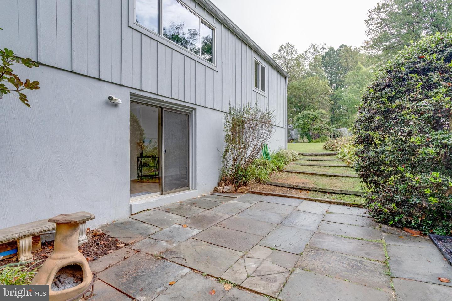 5502 SADDLEBROOK CT, BURKE, Virginia 22015, 5 Bedrooms Bedrooms, ,2 BathroomsBathrooms,Residential,For sale,5502 SADDLEBROOK CT,VAFX2260588 MLS # VAFX2260588