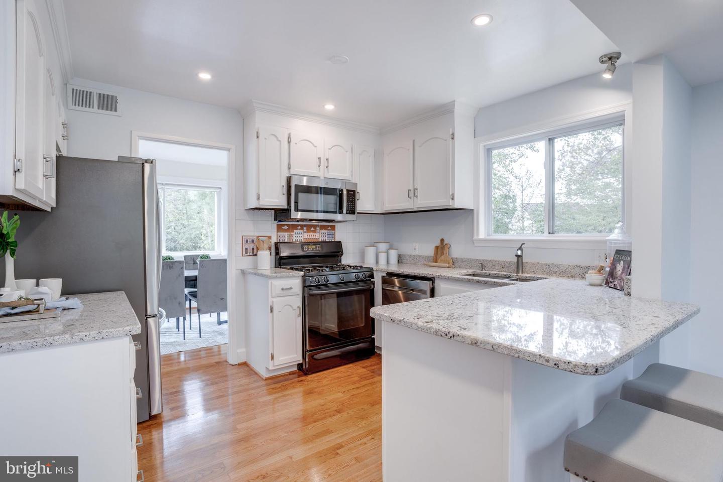 5502 SADDLEBROOK CT, BURKE, Virginia 22015, 5 Bedrooms Bedrooms, ,2 BathroomsBathrooms,Residential,For sale,5502 SADDLEBROOK CT,VAFX2260588 MLS # VAFX2260588