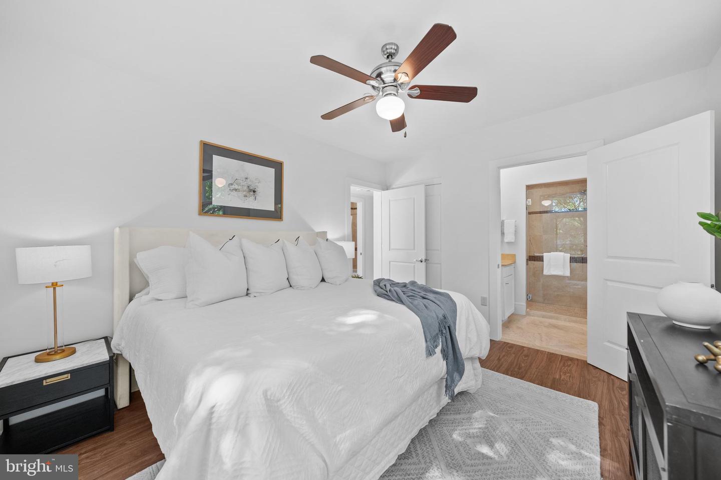 1654 EUCLID ST NW #204, WASHINGTON, District Of Columbia 20009, 2 Bedrooms Bedrooms, ,2 BathroomsBathrooms,Residential,For sale,1654 EUCLID ST NW #204,DCDC2215050 MLS # DCDC2215050
