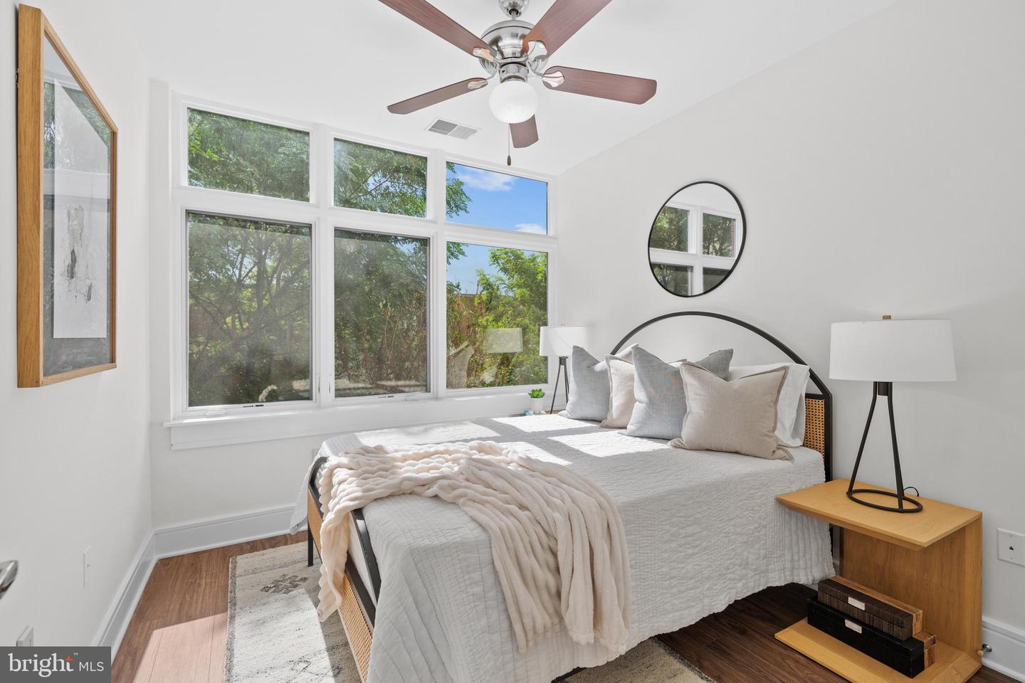 1654 EUCLID ST NW #204, WASHINGTON, District Of Columbia 20009, 2 Bedrooms Bedrooms, ,2 BathroomsBathrooms,Residential,For sale,1654 EUCLID ST NW #204,DCDC2215050 MLS # DCDC2215050