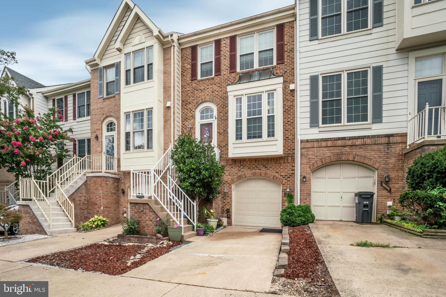 10812 CARAWAY CIR, MANASSAS, Virginia 20109, 3 Bedrooms Bedrooms, ,3 BathroomsBathrooms,Residential,For sale,10812 CARAWAY CIR,VAPW2101754 MLS # VAPW2101754