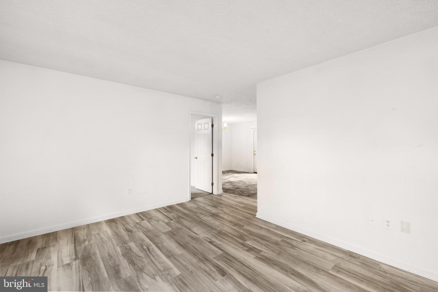 134 CARDINAL LN, WINCHESTER, Virginia 22602, 3 Bedrooms Bedrooms, 6 Rooms Rooms,3 BathroomsBathrooms,Residential,For sale,134 CARDINAL LN,VAFV2036396 MLS # VAFV2036396
