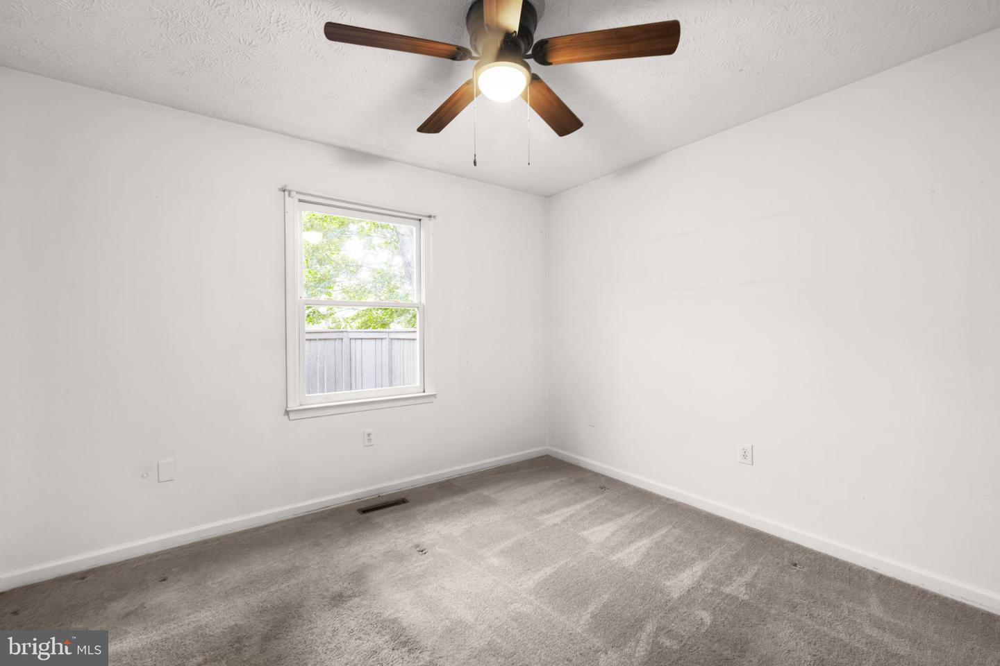 134 CARDINAL LN, WINCHESTER, Virginia 22602, 3 Bedrooms Bedrooms, 6 Rooms Rooms,3 BathroomsBathrooms,Residential,For sale,134 CARDINAL LN,VAFV2036396 MLS # VAFV2036396
