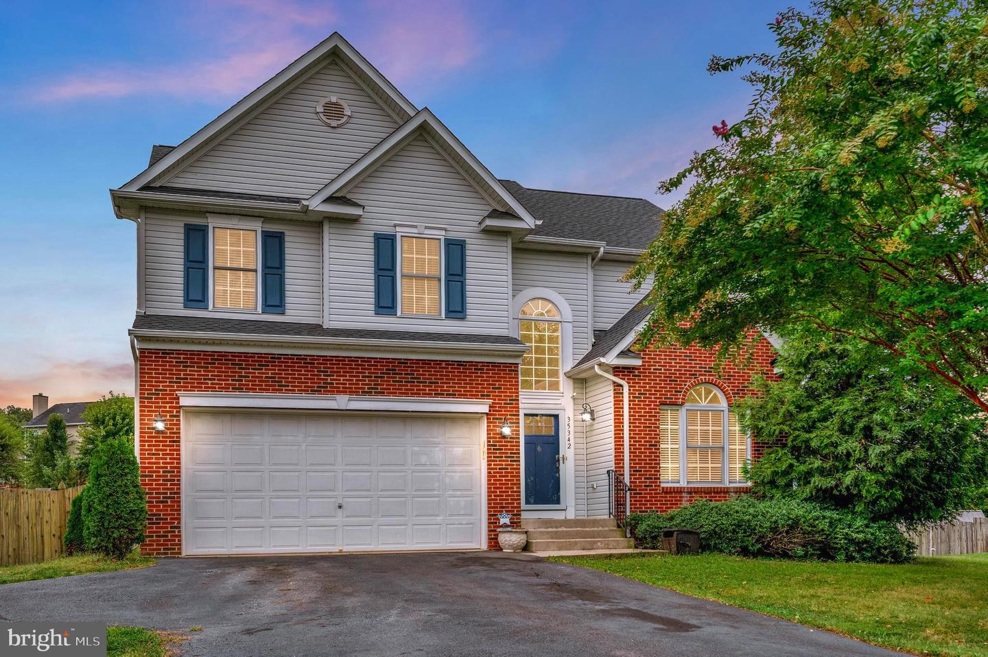 35342 HAWKS NEST CT, LOCUST GROVE, Virginia 22508, 5 Bedrooms Bedrooms, ,3 BathroomsBathrooms,Residential,For sale,35342 HAWKS NEST CT,VAOR2012276 MLS # VAOR2012276