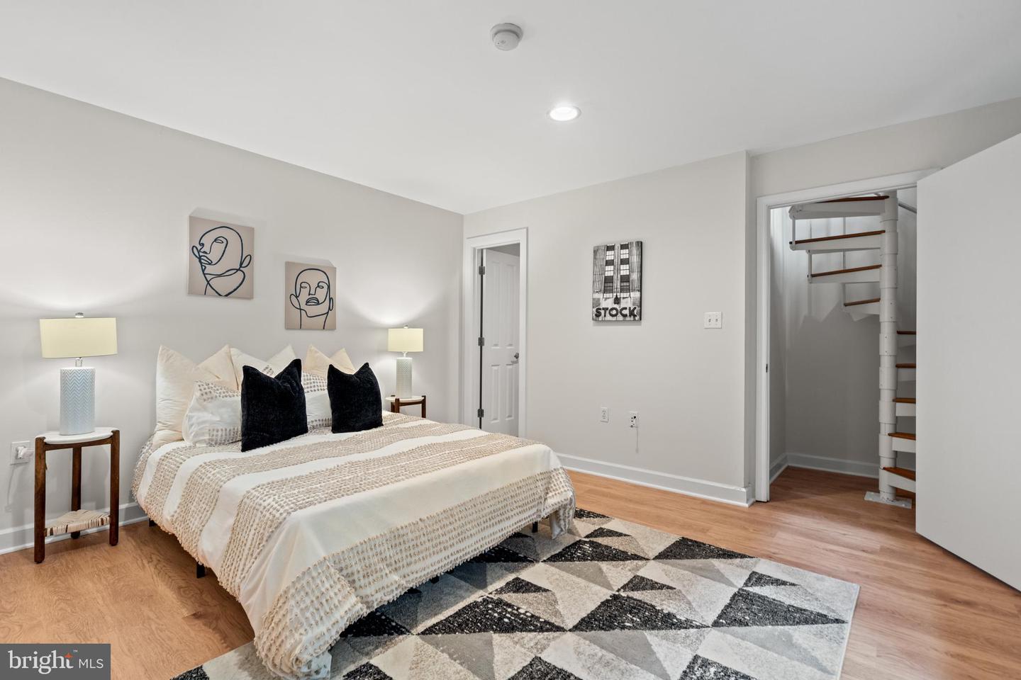 1421 CHAPIN ST NW #102, WASHINGTON, District Of Columbia 20009, 3 Bedrooms Bedrooms, ,3 BathroomsBathrooms,Residential,For sale,1421 CHAPIN ST NW #102,DCDC2223222 MLS # DCDC2223222
