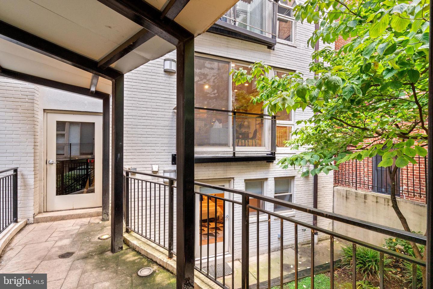1421 CHAPIN ST NW #102, WASHINGTON, District Of Columbia 20009, 3 Bedrooms Bedrooms, ,3 BathroomsBathrooms,Residential,For sale,1421 CHAPIN ST NW #102,DCDC2223222 MLS # DCDC2223222