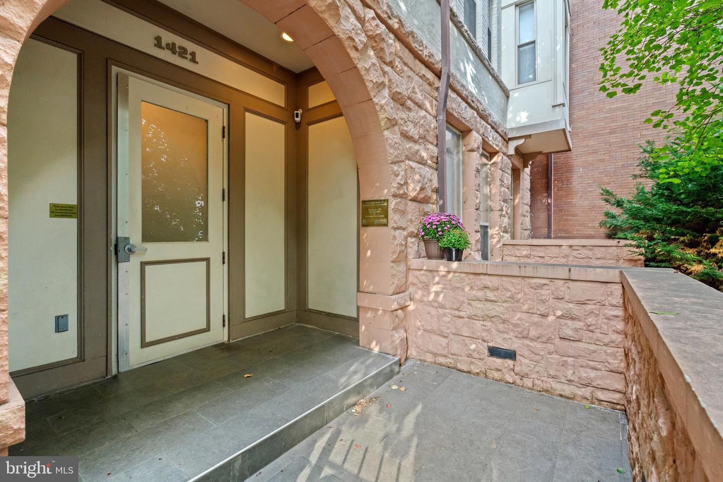 1421 CHAPIN ST NW #102, WASHINGTON, District Of Columbia 20009, 3 Bedrooms Bedrooms, ,3 BathroomsBathrooms,Residential,For sale,1421 CHAPIN ST NW #102,DCDC2223222 MLS # DCDC2223222