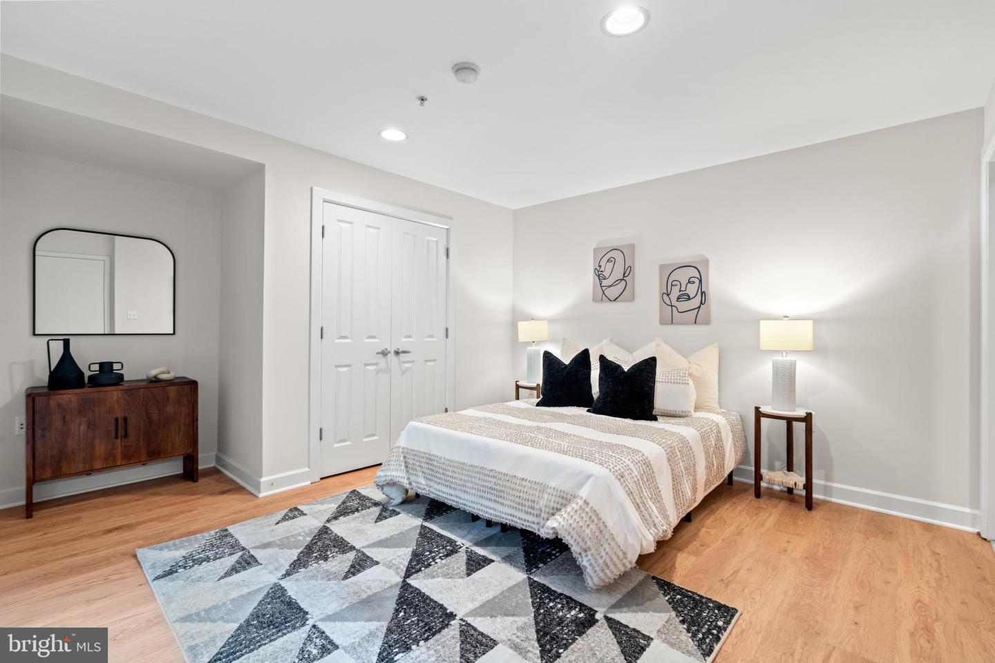 1421 CHAPIN ST NW #102, WASHINGTON, District Of Columbia 20009, 3 Bedrooms Bedrooms, ,3 BathroomsBathrooms,Residential,For sale,1421 CHAPIN ST NW #102,DCDC2223222 MLS # DCDC2223222