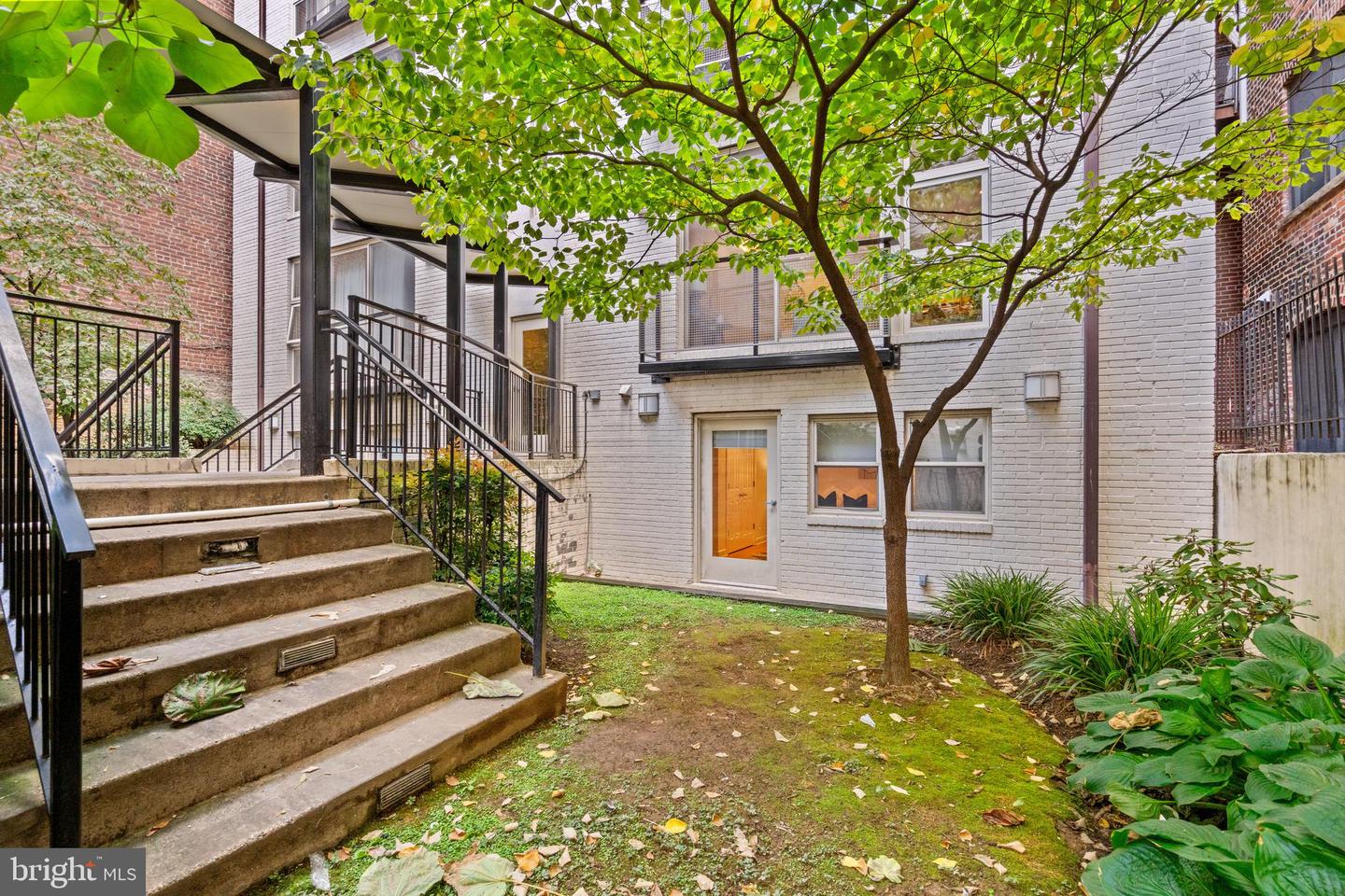 1421 CHAPIN ST NW #102, WASHINGTON, District Of Columbia 20009, 3 Bedrooms Bedrooms, ,3 BathroomsBathrooms,Residential,For sale,1421 CHAPIN ST NW #102,DCDC2223222 MLS # DCDC2223222