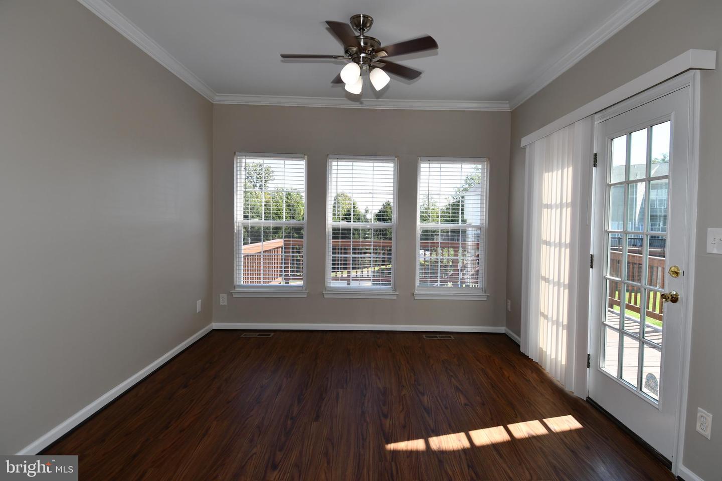 11743 BARROWS LN, WOODBRIDGE, Virginia 22192, 4 Bedrooms Bedrooms, ,3 BathroomsBathrooms,Residential,For sale,11743 BARROWS LN,VAPW2104388 MLS # VAPW2104388