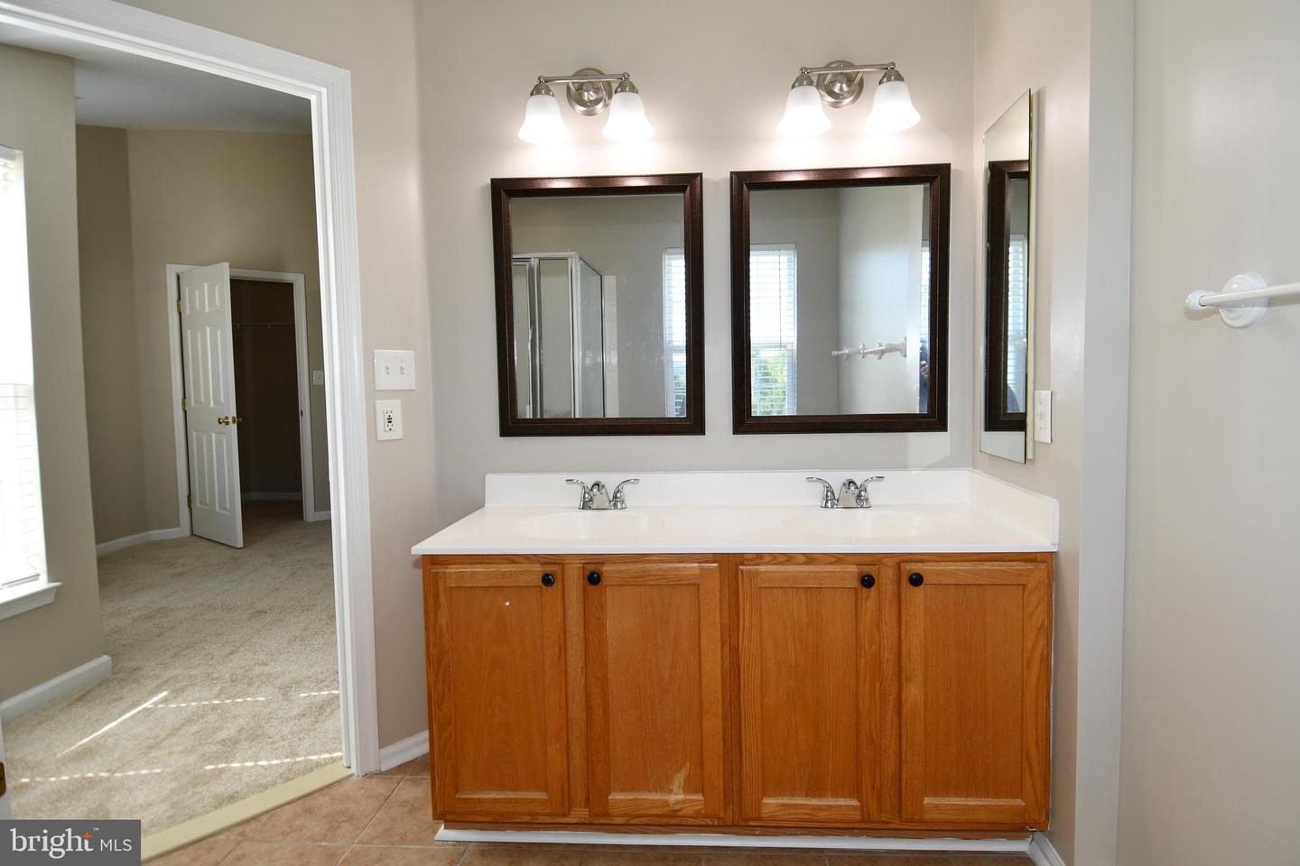 11743 BARROWS LN, WOODBRIDGE, Virginia 22192, 4 Bedrooms Bedrooms, ,3 BathroomsBathrooms,Residential,For sale,11743 BARROWS LN,VAPW2104388 MLS # VAPW2104388