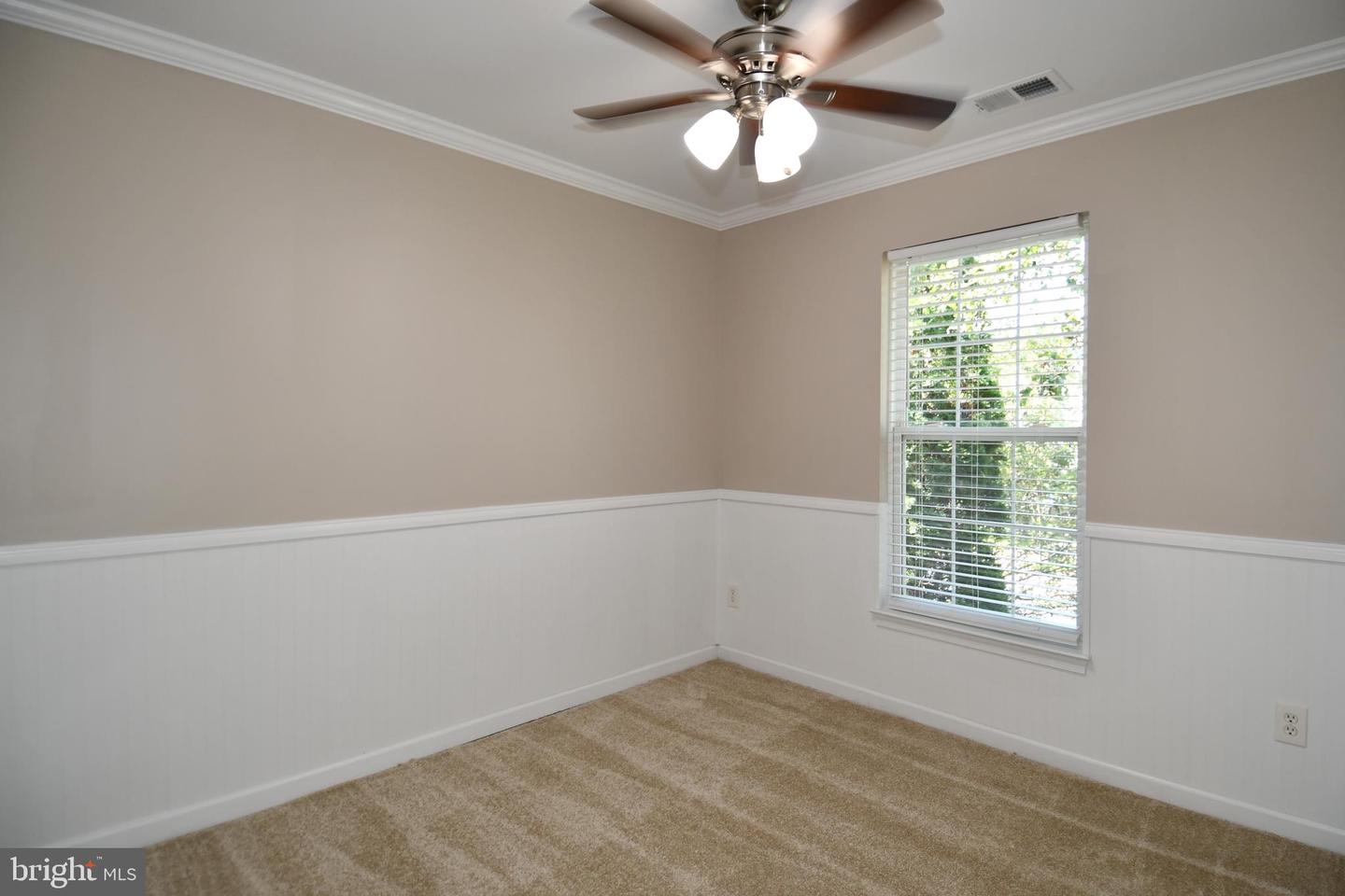 11743 BARROWS LN, WOODBRIDGE, Virginia 22192, 4 Bedrooms Bedrooms, ,3 BathroomsBathrooms,Residential,For sale,11743 BARROWS LN,VAPW2104388 MLS # VAPW2104388