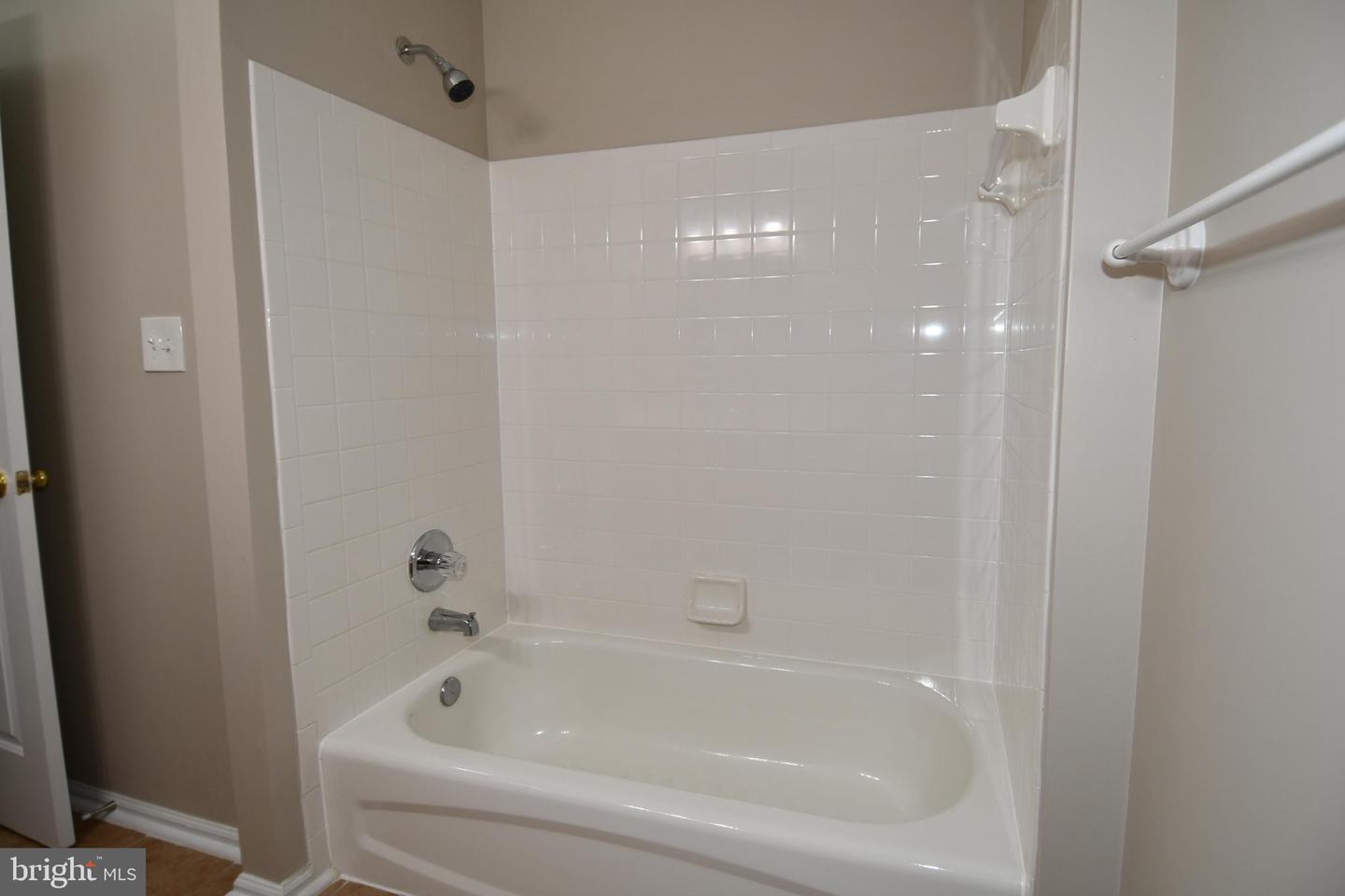 11743 BARROWS LN, WOODBRIDGE, Virginia 22192, 4 Bedrooms Bedrooms, ,3 BathroomsBathrooms,Residential,For sale,11743 BARROWS LN,VAPW2104388 MLS # VAPW2104388