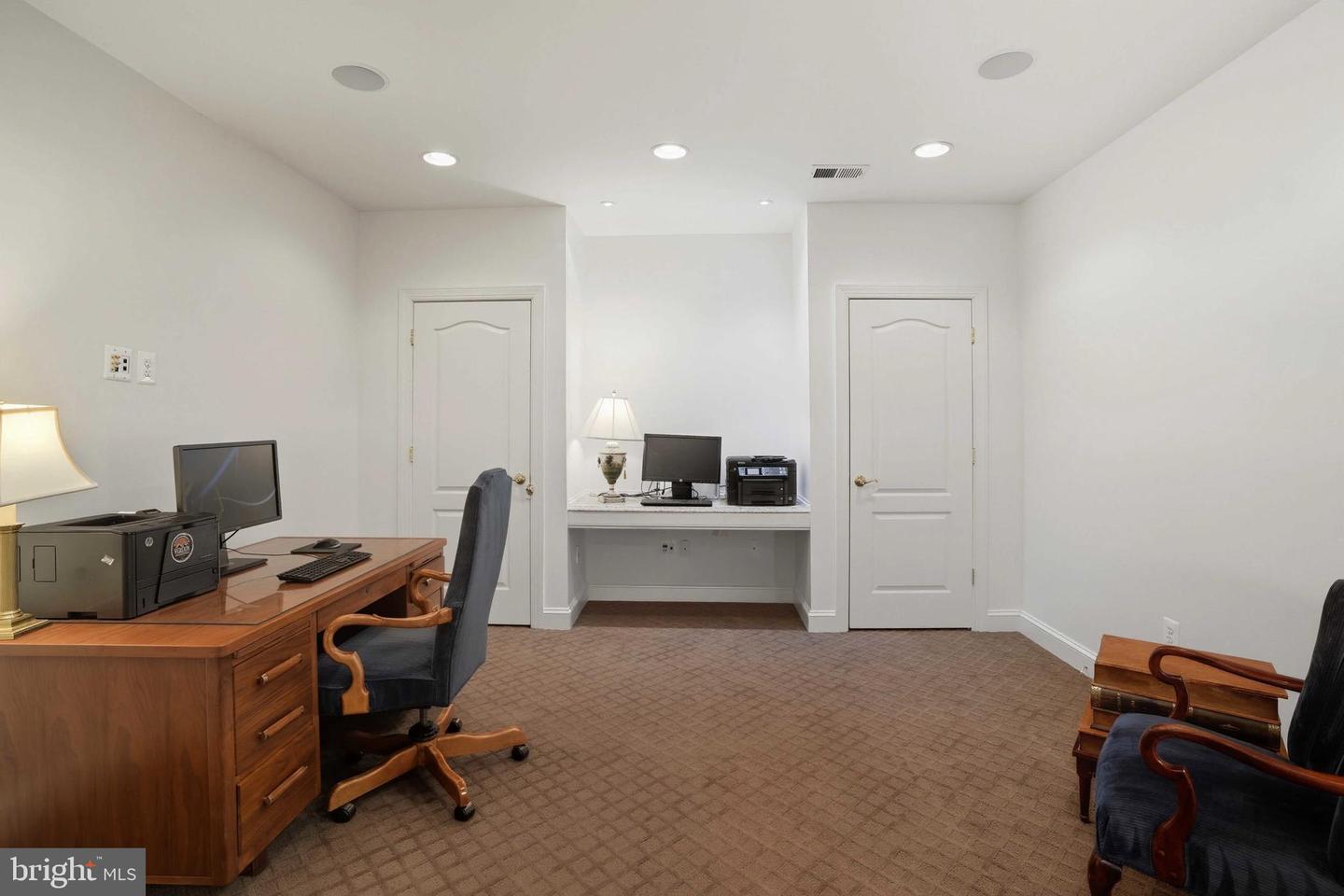 3014 APPLE BROOK LN, OAKTON, Virginia 22124, 5 Bedrooms Bedrooms, ,4 BathroomsBathrooms,Residential,For sale,3014 APPLE BROOK LN,VAFX2268776 MLS # VAFX2268776