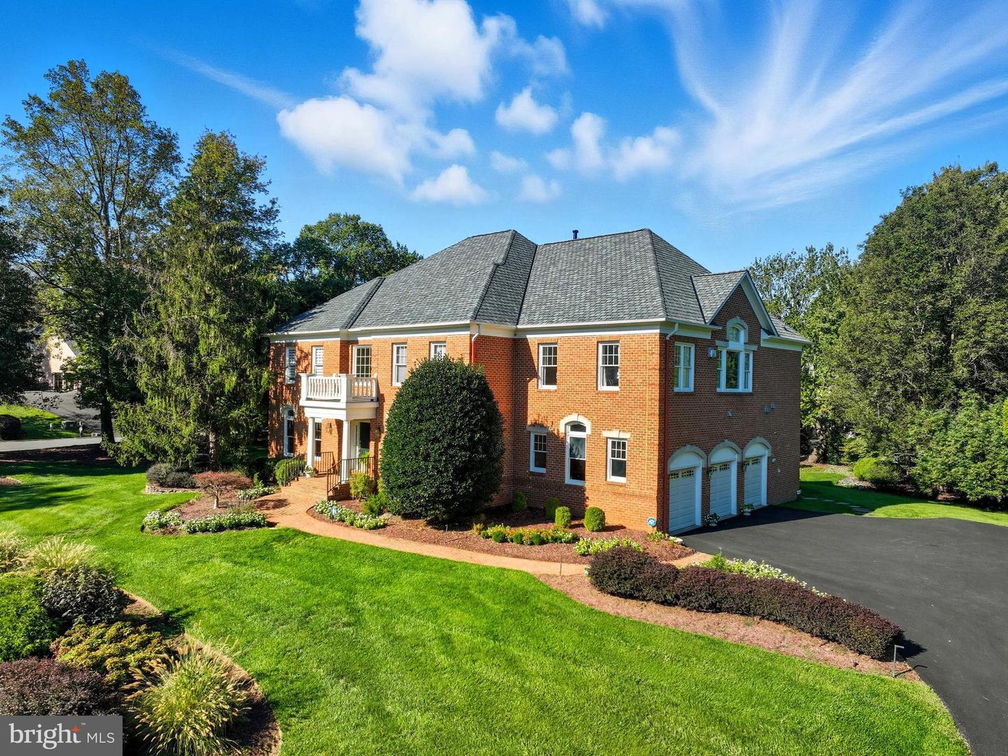 3014 APPLE BROOK LN, OAKTON, Virginia 22124, 5 Bedrooms Bedrooms, ,4 BathroomsBathrooms,Residential,For sale,3014 APPLE BROOK LN,VAFX2268776 MLS # VAFX2268776