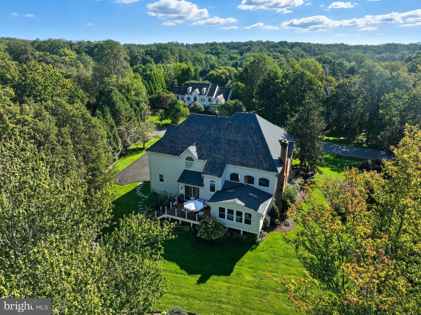 3014 APPLE BROOK LN, OAKTON, Virginia 22124, 5 Bedrooms Bedrooms, ,4 BathroomsBathrooms,Residential,For sale,3014 APPLE BROOK LN,VAFX2268776 MLS # VAFX2268776