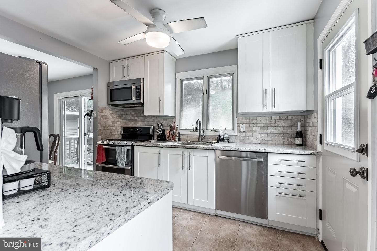 6515 BERKSHIRE DR, ALEXANDRIA, Virginia 22310, 3 Bedrooms Bedrooms, ,2 BathroomsBathrooms,Residential,For sale,6515 BERKSHIRE DR,VAFX2269192 MLS # VAFX2269192