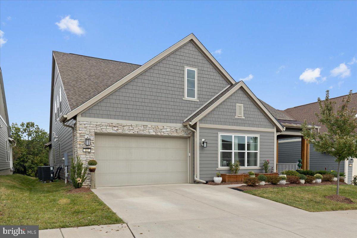 117 MALLARD DR, LAKE FREDERICK, Virginia 22630, 3 Bedrooms Bedrooms, ,3 BathroomsBathrooms,Residential,For sale,117 MALLARD DR,VAFV2037046 MLS # VAFV2037046