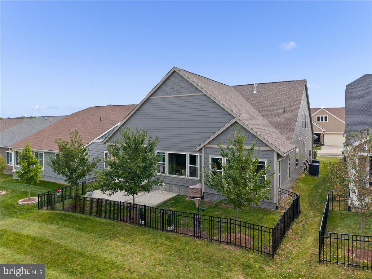 117 MALLARD DR, LAKE FREDERICK, Virginia 22630, 3 Bedrooms Bedrooms, ,3 BathroomsBathrooms,Residential,For sale,117 MALLARD DR,VAFV2037046 MLS # VAFV2037046