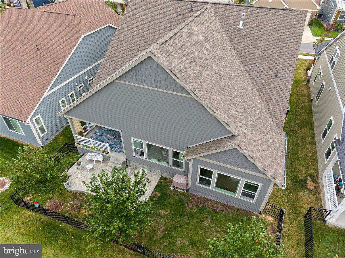 117 MALLARD DR, LAKE FREDERICK, Virginia 22630, 3 Bedrooms Bedrooms, ,3 BathroomsBathrooms,Residential,For sale,117 MALLARD DR,VAFV2037046 MLS # VAFV2037046