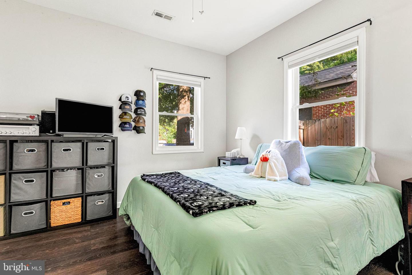 200 E 30TH ST, RICHMOND, Virginia 23224, 3 Bedrooms Bedrooms, 6 Rooms Rooms,2 BathroomsBathrooms,Residential,For sale,200 E 30TH ST,VARC2000760 MLS # VARC2000760