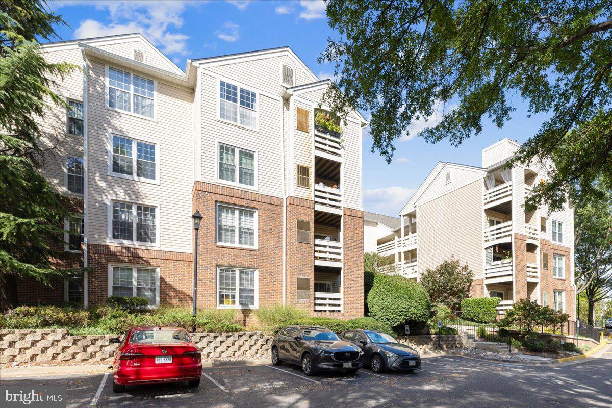244 S REYNOLDS ST #403, ALEXANDRIA, Virginia 22304, 1 Bedroom Bedrooms, ,1 BathroomBathrooms,Residential,For sale,244 S REYNOLDS ST #403,VAAX2050344 MLS # VAAX2050344