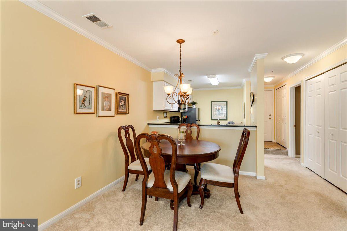 244 S REYNOLDS ST #403, ALEXANDRIA, Virginia 22304, 1 Bedroom Bedrooms, ,1 BathroomBathrooms,Residential,For sale,244 S REYNOLDS ST #403,VAAX2050344 MLS # VAAX2050344