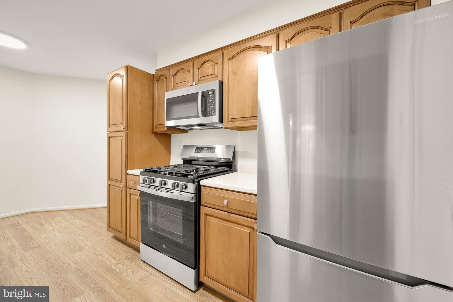 5932 COVE LANDING RD #101, BURKE, Virginia 22015, 1 Bedroom Bedrooms, ,1 BathroomBathrooms,Residential,For sale,5932 COVE LANDING RD #101,VAFX2270034 MLS # VAFX2270034
