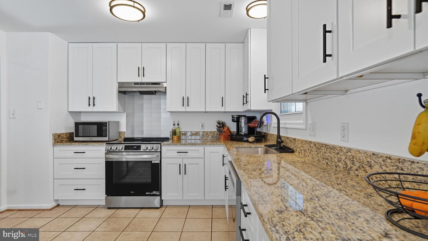 3 ANTIETAM LOOP, STAFFORD, Virginia 22554, 4 Bedrooms Bedrooms, ,3 BathroomsBathrooms,Residential,For sale,3 ANTIETAM LOOP,VAST2043166 MLS # VAST2043166