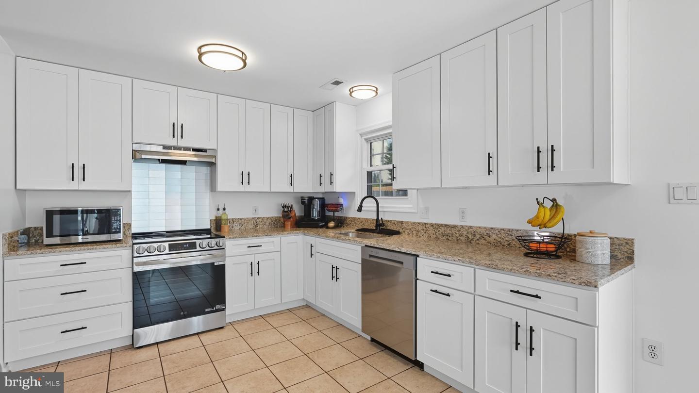 3 ANTIETAM LOOP, STAFFORD, Virginia 22554, 4 Bedrooms Bedrooms, ,3 BathroomsBathrooms,Residential,For sale,3 ANTIETAM LOOP,VAST2043166 MLS # VAST2043166
