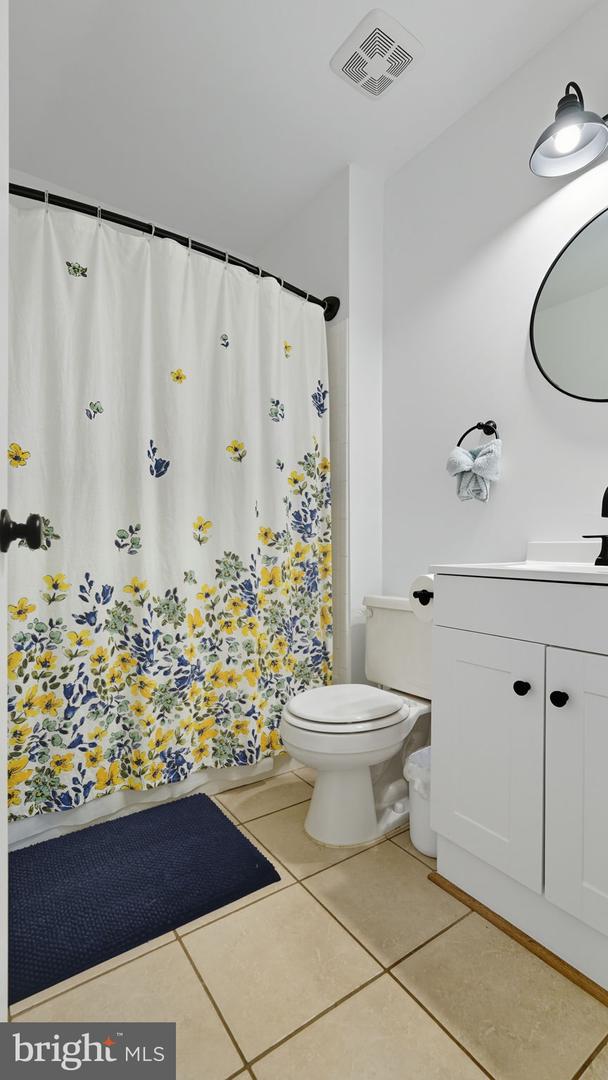 3 ANTIETAM LOOP, STAFFORD, Virginia 22554, 4 Bedrooms Bedrooms, ,3 BathroomsBathrooms,Residential,For sale,3 ANTIETAM LOOP,VAST2043166 MLS # VAST2043166