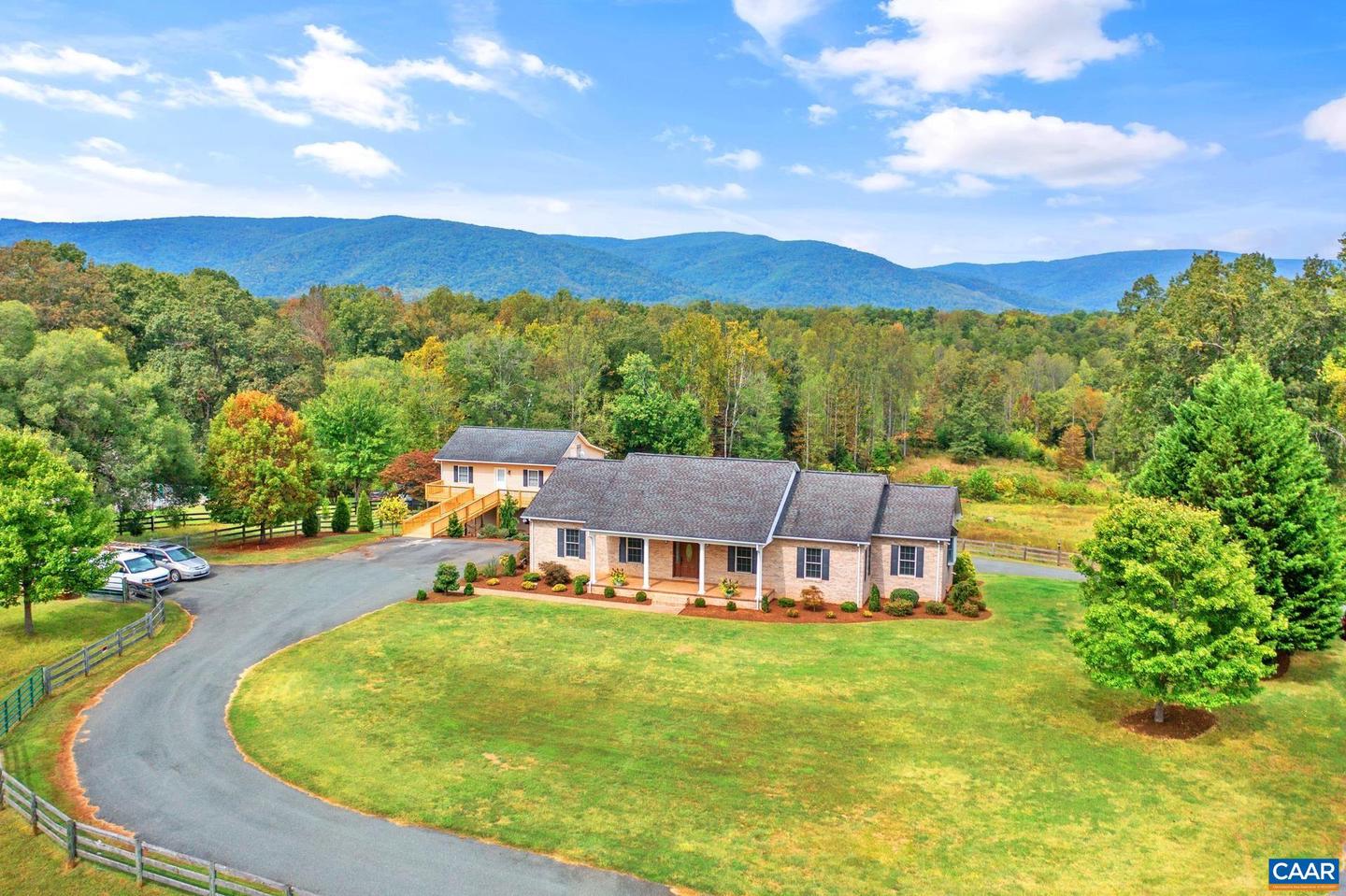 7550 PLANK RD, AFTON, Virginia 22920, 5 Bedrooms Bedrooms, ,3 BathroomsBathrooms,Residential,For sale,7550 PLANK RD,669560 MLS # 669560