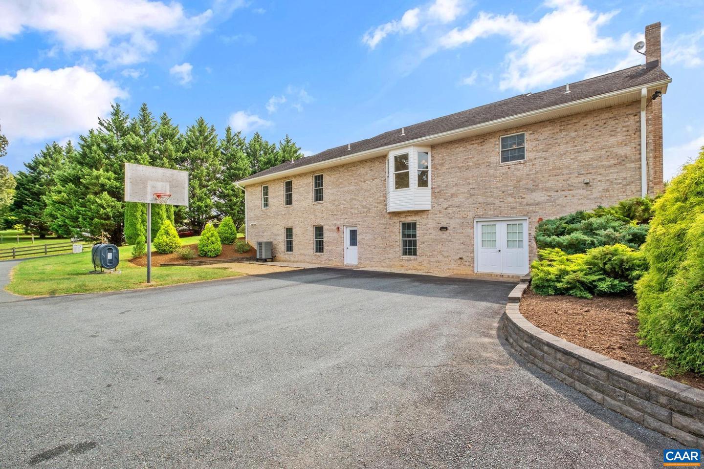 7550 PLANK RD, AFTON, Virginia 22920, 5 Bedrooms Bedrooms, ,3 BathroomsBathrooms,Residential,For sale,7550 PLANK RD,669560 MLS # 669560