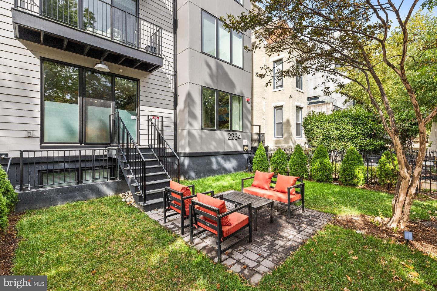 2234 11TH ST NW #101, WASHINGTON, District Of Columbia 20001, 2 Bedrooms Bedrooms, ,2 BathroomsBathrooms,Residential,For sale,2234 11TH ST NW #101,DCDC2225336 MLS # DCDC2225336