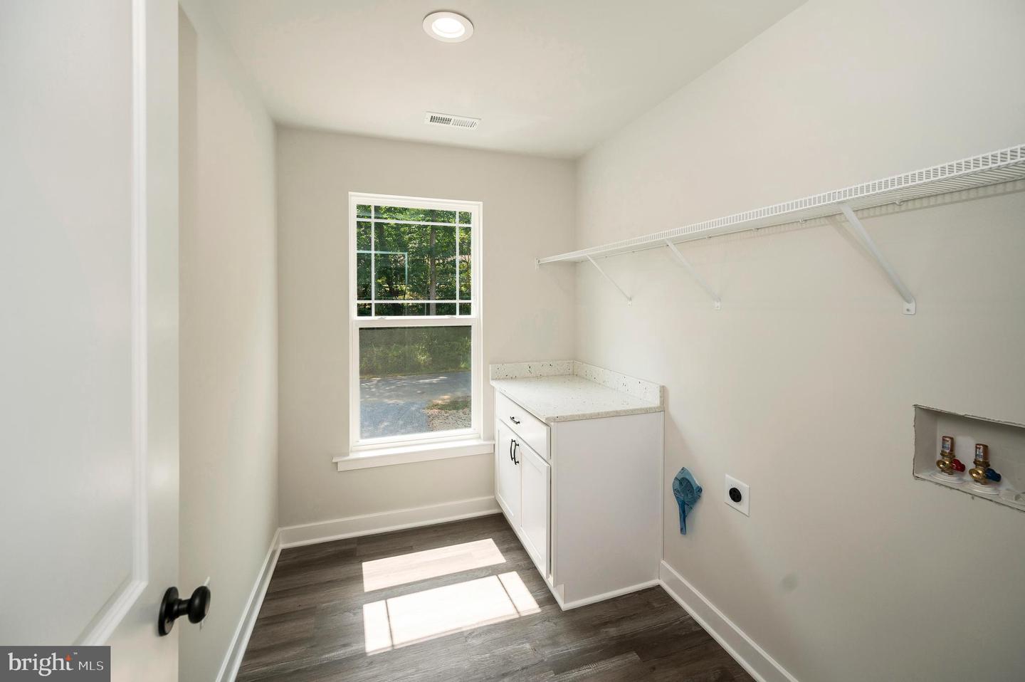 10602 GREENWOOD DR, SPOTSYLVANIA, Virginia 22553, 4 Bedrooms Bedrooms, ,2 BathroomsBathrooms,Residential,For sale,10602 GREENWOOD DR,VASP2036656 MLS # VASP2036656