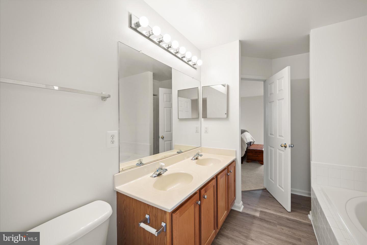 8878 STABLE FOREST PL, BRISTOW, Virginia 20136, 3 Bedrooms Bedrooms, ,3 BathroomsBathrooms,Residential,For sale,8878 STABLE FOREST PL,VAPW2105302 MLS # VAPW2105302