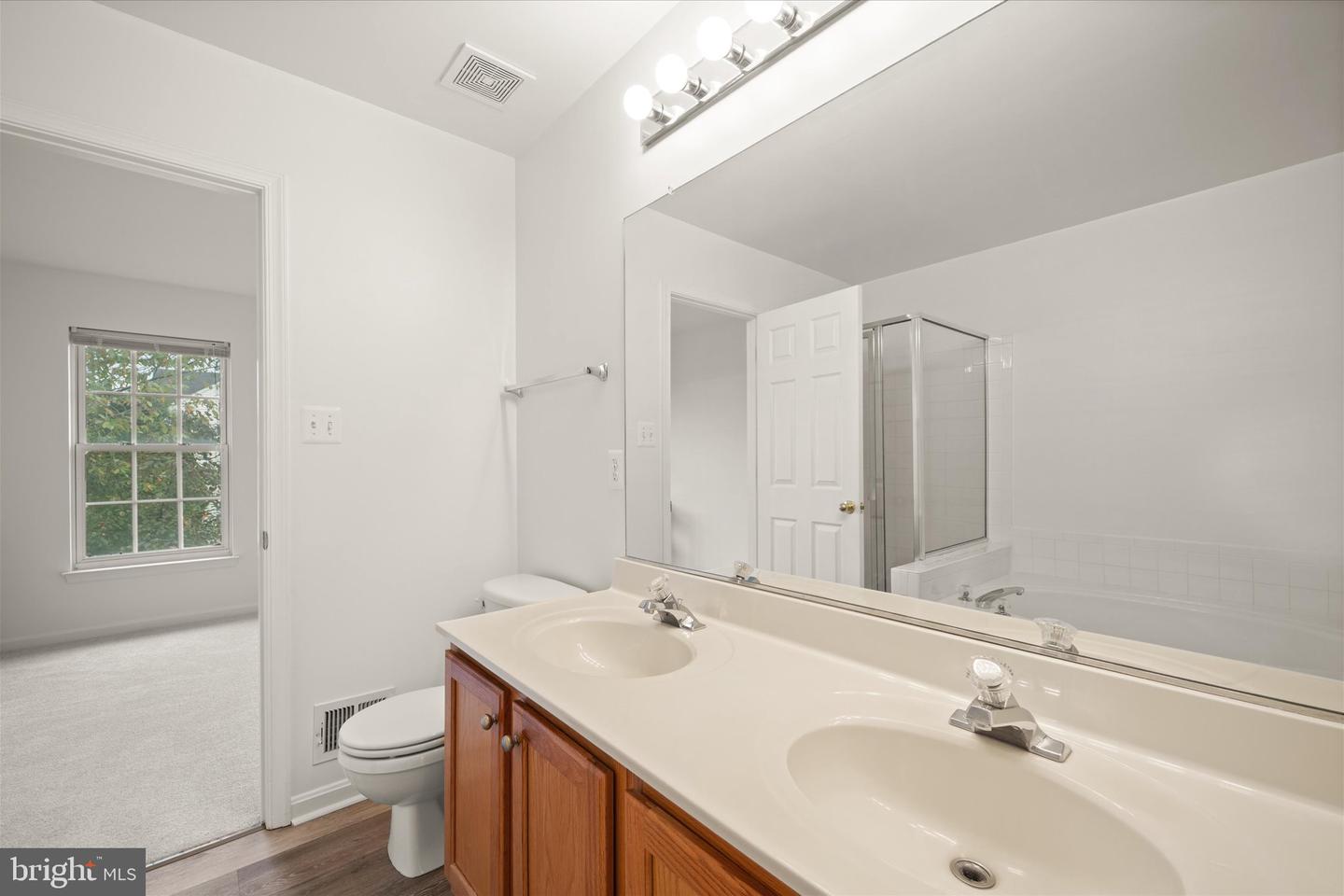 8878 STABLE FOREST PL, BRISTOW, Virginia 20136, 3 Bedrooms Bedrooms, ,3 BathroomsBathrooms,Residential,For sale,8878 STABLE FOREST PL,VAPW2105302 MLS # VAPW2105302