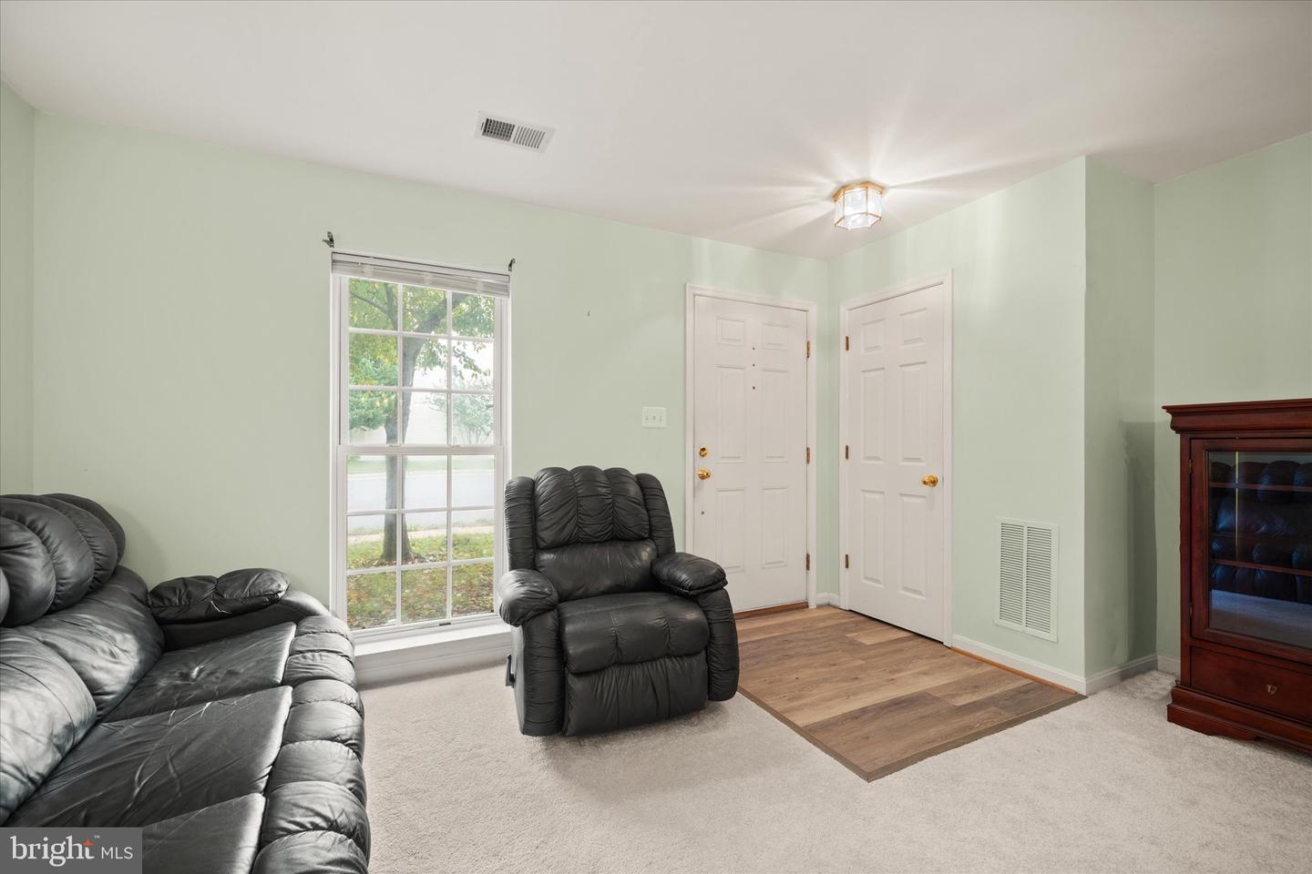 8878 STABLE FOREST PL, BRISTOW, Virginia 20136, 3 Bedrooms Bedrooms, ,3 BathroomsBathrooms,Residential,For sale,8878 STABLE FOREST PL,VAPW2105302 MLS # VAPW2105302