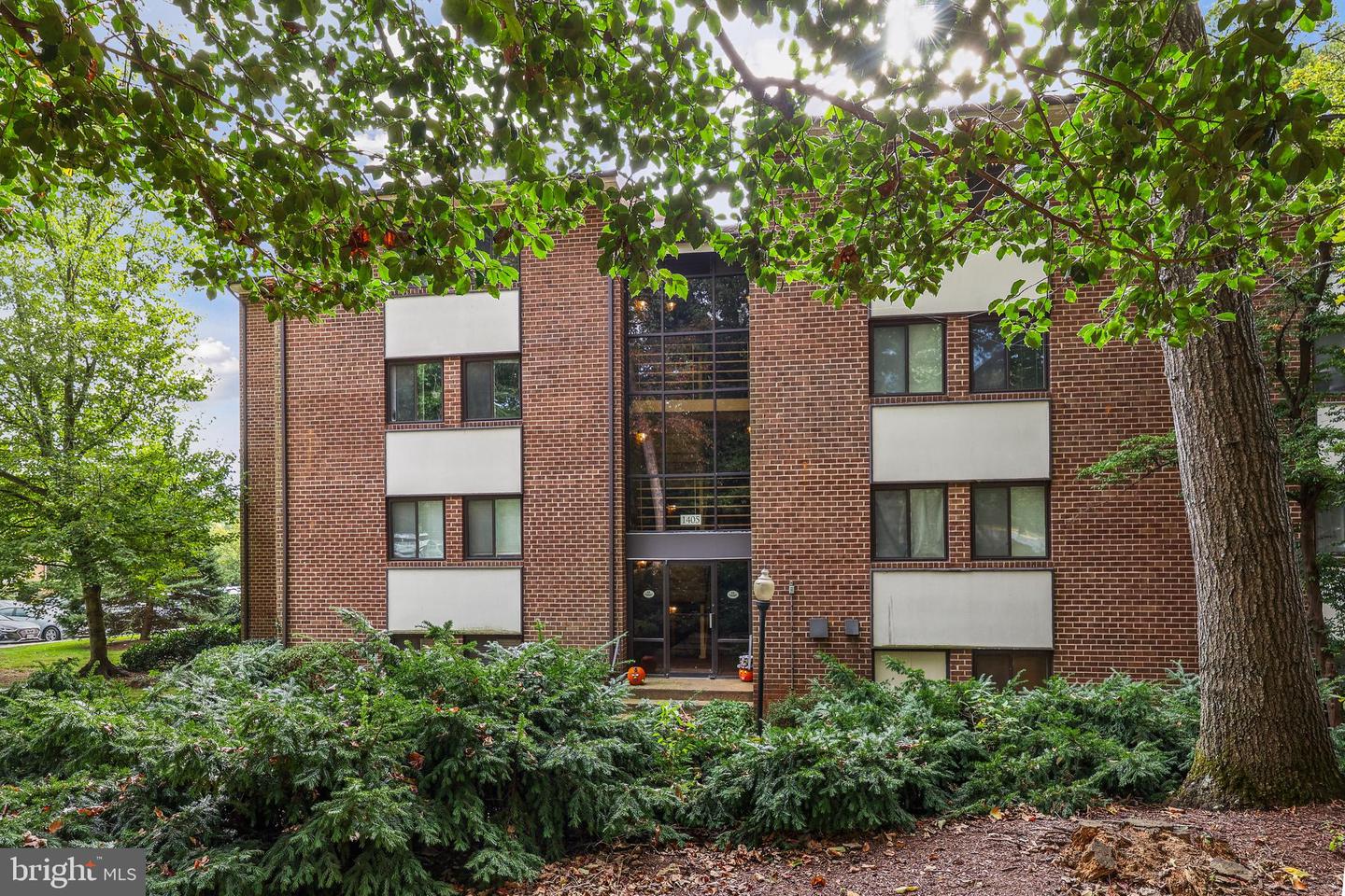 1405 NORTHGATE SQ #22B, RESTON, Virginia 20190, 2 Bedrooms Bedrooms, ,2 BathroomsBathrooms,Residential,For sale,1405 NORTHGATE SQ #22B,VAFX2272268 MLS # VAFX2272268