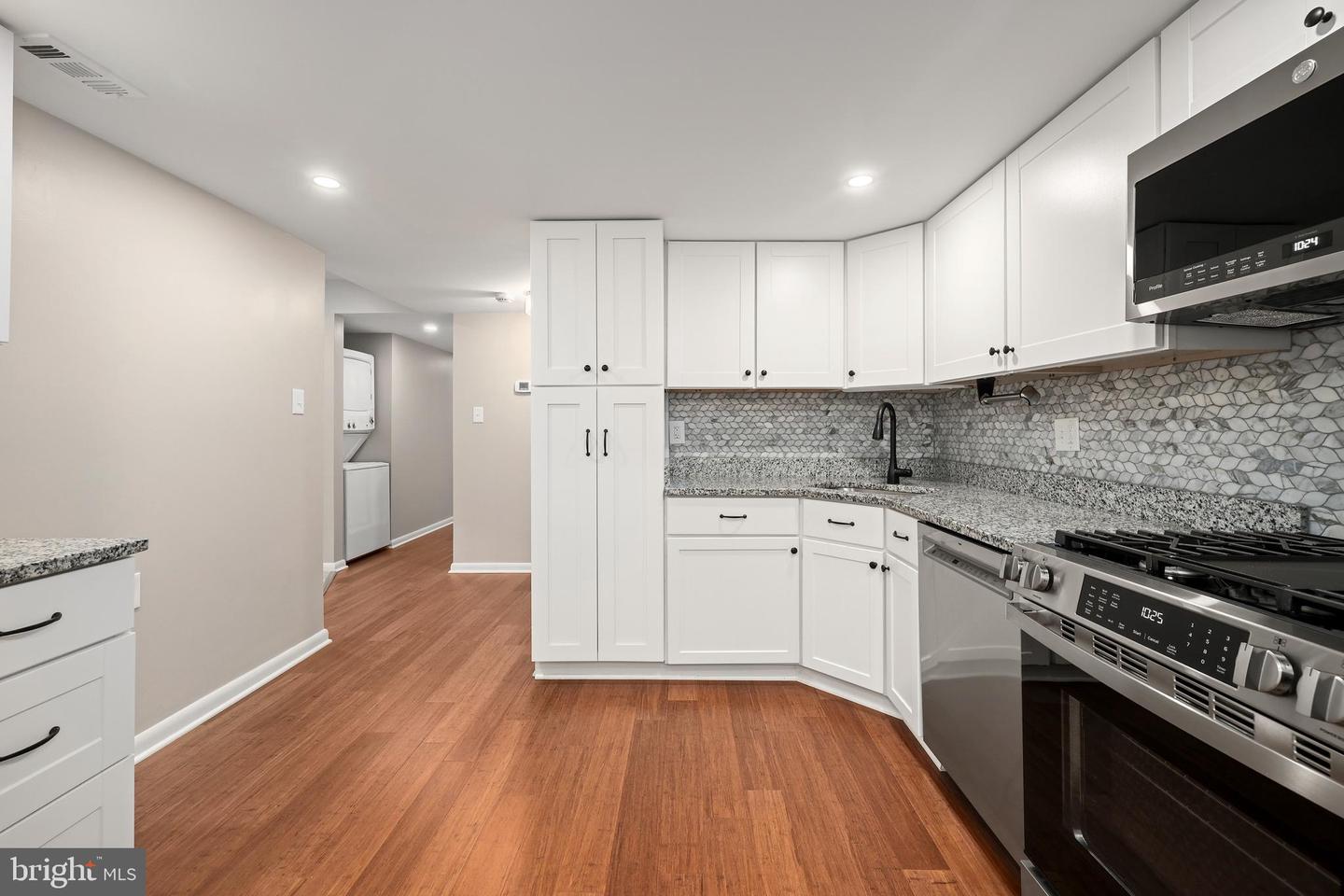 1405 NORTHGATE SQ #22B, RESTON, Virginia 20190, 2 Bedrooms Bedrooms, ,2 BathroomsBathrooms,Residential,For sale,1405 NORTHGATE SQ #22B,VAFX2272268 MLS # VAFX2272268