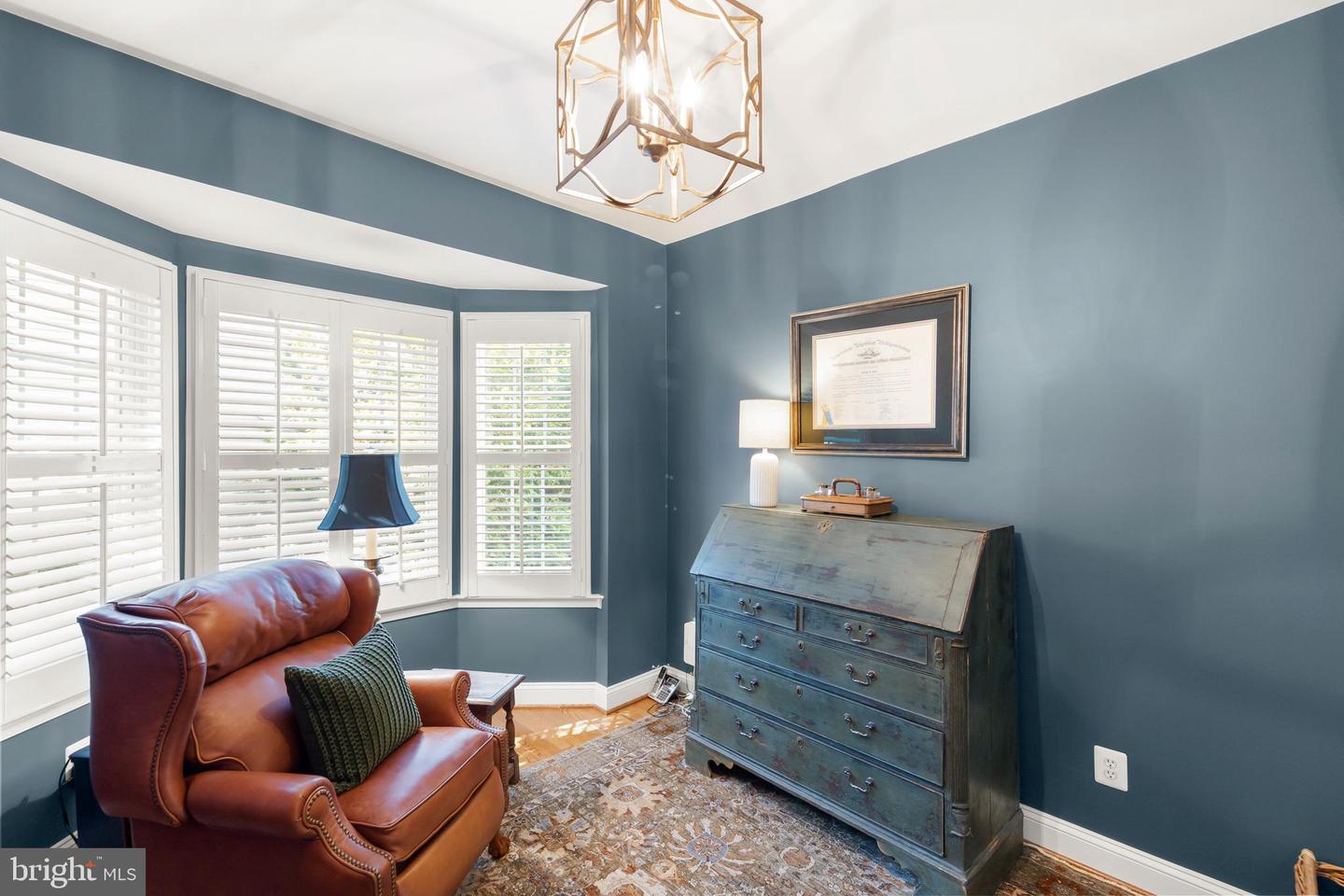 922 MEADOW CT, WINCHESTER, Virginia 22601, 4 Bedrooms Bedrooms, 11 Rooms Rooms,4 BathroomsBathrooms,Residential,For sale,922 MEADOW CT,VAWI2009178 MLS # VAWI2009178