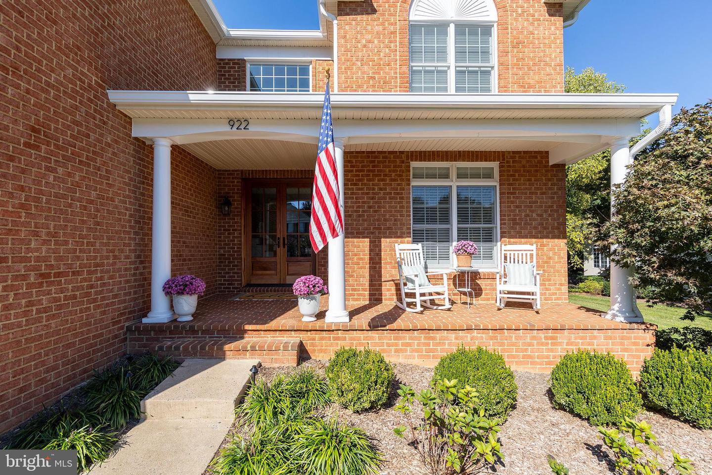 922 MEADOW CT, WINCHESTER, Virginia 22601, 4 Bedrooms Bedrooms, 11 Rooms Rooms,4 BathroomsBathrooms,Residential,For sale,922 MEADOW CT,VAWI2009178 MLS # VAWI2009178