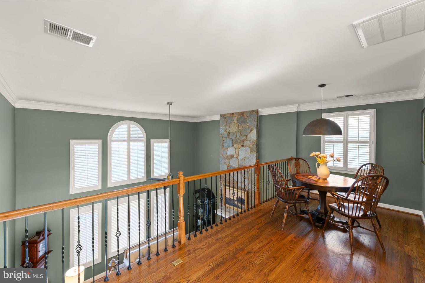 922 MEADOW CT, WINCHESTER, Virginia 22601, 4 Bedrooms Bedrooms, 11 Rooms Rooms,4 BathroomsBathrooms,Residential,For sale,922 MEADOW CT,VAWI2009178 MLS # VAWI2009178