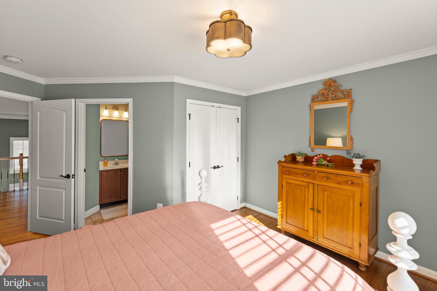 922 MEADOW CT, WINCHESTER, Virginia 22601, 4 Bedrooms Bedrooms, 11 Rooms Rooms,4 BathroomsBathrooms,Residential,For sale,922 MEADOW CT,VAWI2009178 MLS # VAWI2009178