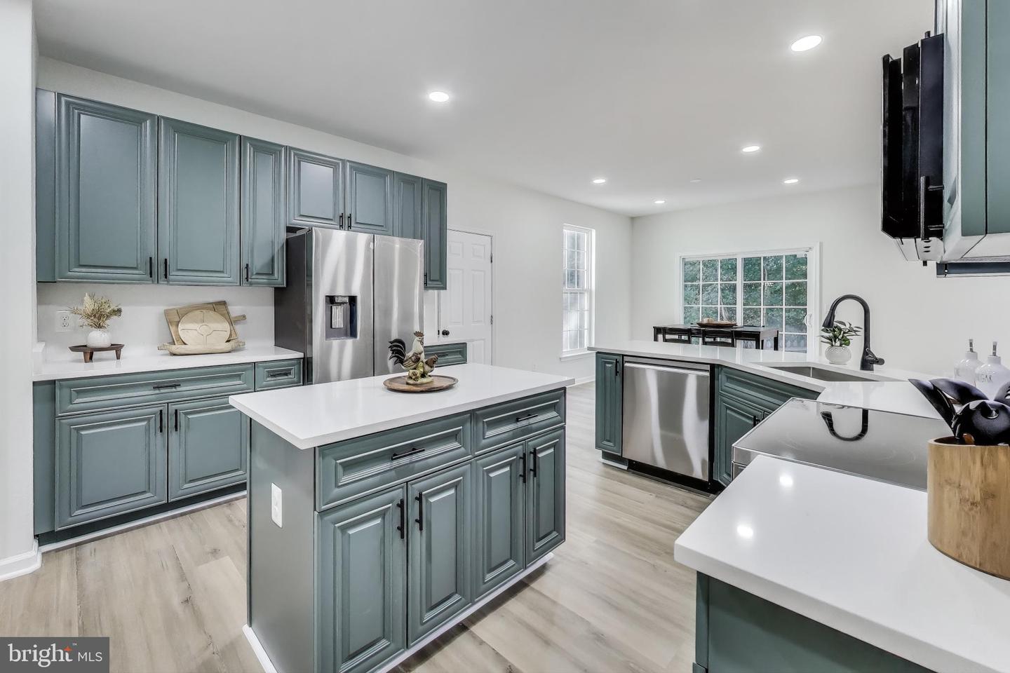 28 PERKINS LN, STAFFORD, Virginia 22554, 4 Bedrooms Bedrooms, ,3 BathroomsBathrooms,Residential,For sale,28 PERKINS LN,VAST2043234 MLS # VAST2043234