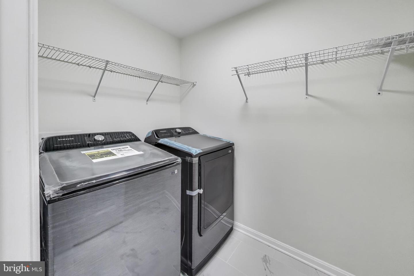 28 PERKINS LN, STAFFORD, Virginia 22554, 4 Bedrooms Bedrooms, ,3 BathroomsBathrooms,Residential,For sale,28 PERKINS LN,VAST2043234 MLS # VAST2043234