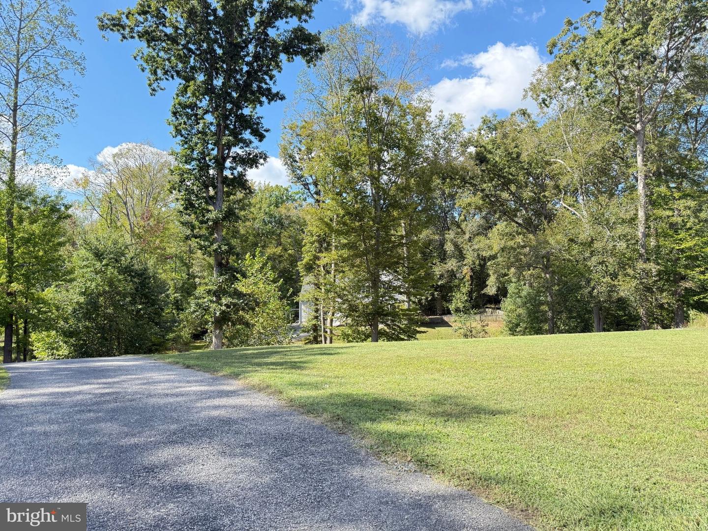 28 PERKINS LN, STAFFORD, Virginia 22554, 4 Bedrooms Bedrooms, ,3 BathroomsBathrooms,Residential,For sale,28 PERKINS LN,VAST2043234 MLS # VAST2043234