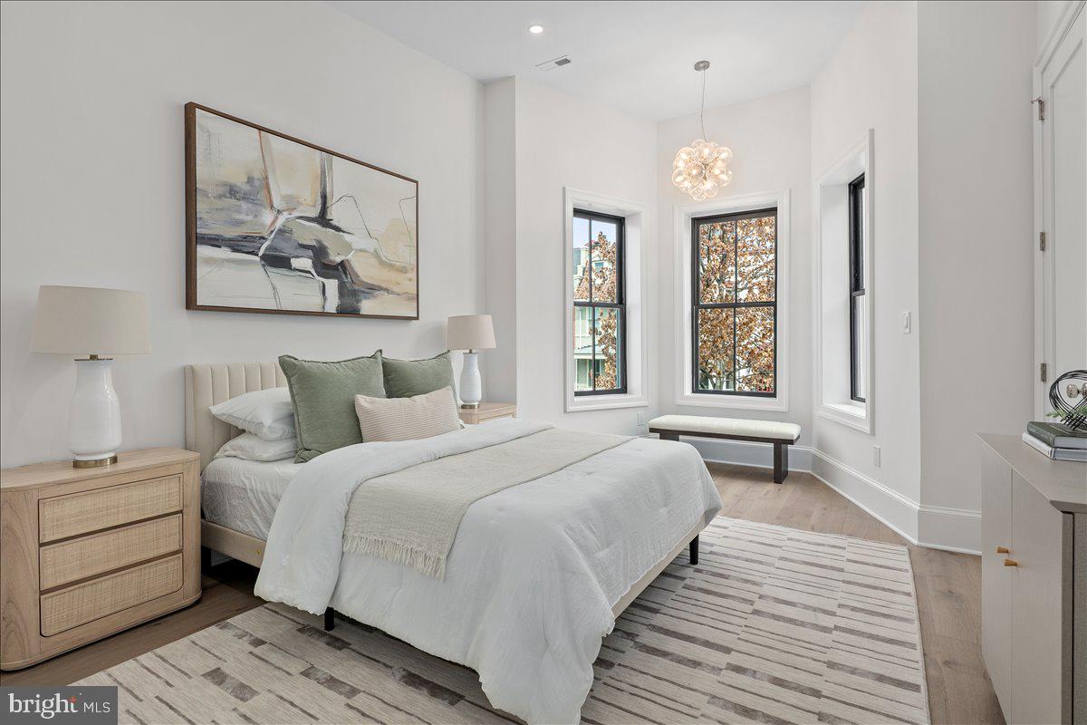1007 C ST NE, WASHINGTON, District Of Columbia 20002, 4 Bedrooms Bedrooms, 12 Rooms Rooms,3 BathroomsBathrooms,Residential,For sale,1007 C ST NE,DCDC2225328 MLS # DCDC2225328