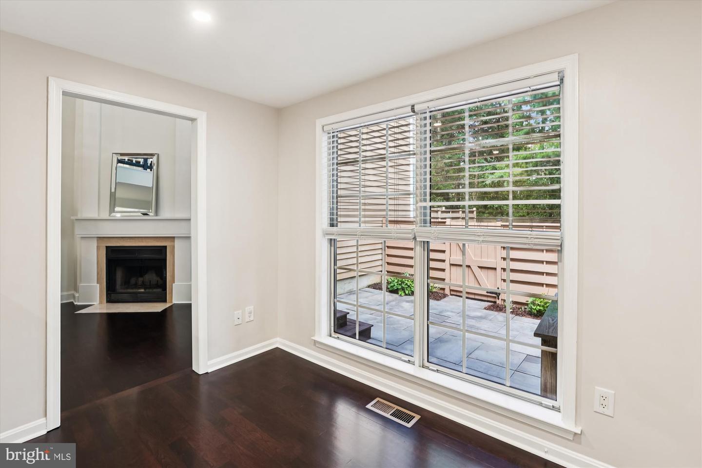 11767 ARBOR GLEN WAY, RESTON, Virginia 20194, 3 Bedrooms Bedrooms, 14 Rooms Rooms,3 BathroomsBathrooms,Residential,For sale,11767 ARBOR GLEN WAY,VAFX2272516 MLS # VAFX2272516