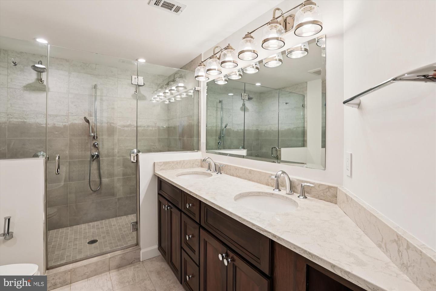 11767 ARBOR GLEN WAY, RESTON, Virginia 20194, 3 Bedrooms Bedrooms, 14 Rooms Rooms,3 BathroomsBathrooms,Residential,For sale,11767 ARBOR GLEN WAY,VAFX2272516 MLS # VAFX2272516